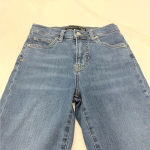 Veronica Beard High-Rise Straight-Leg Jeans in Medium Blue